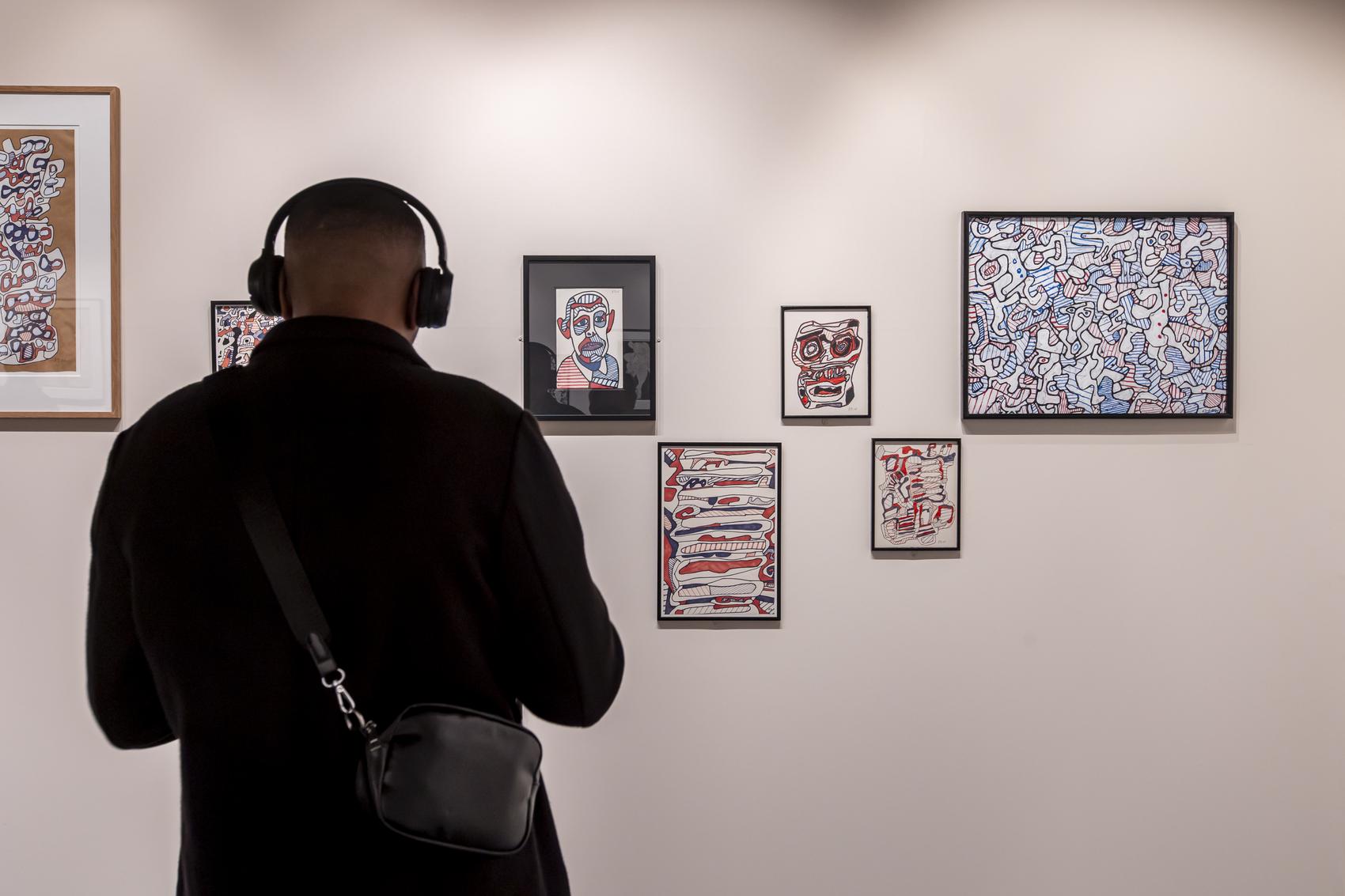 "Jean Dubuffet sur papier" : l'exposition de la Fondation Dubuffet au Salon du dessin
