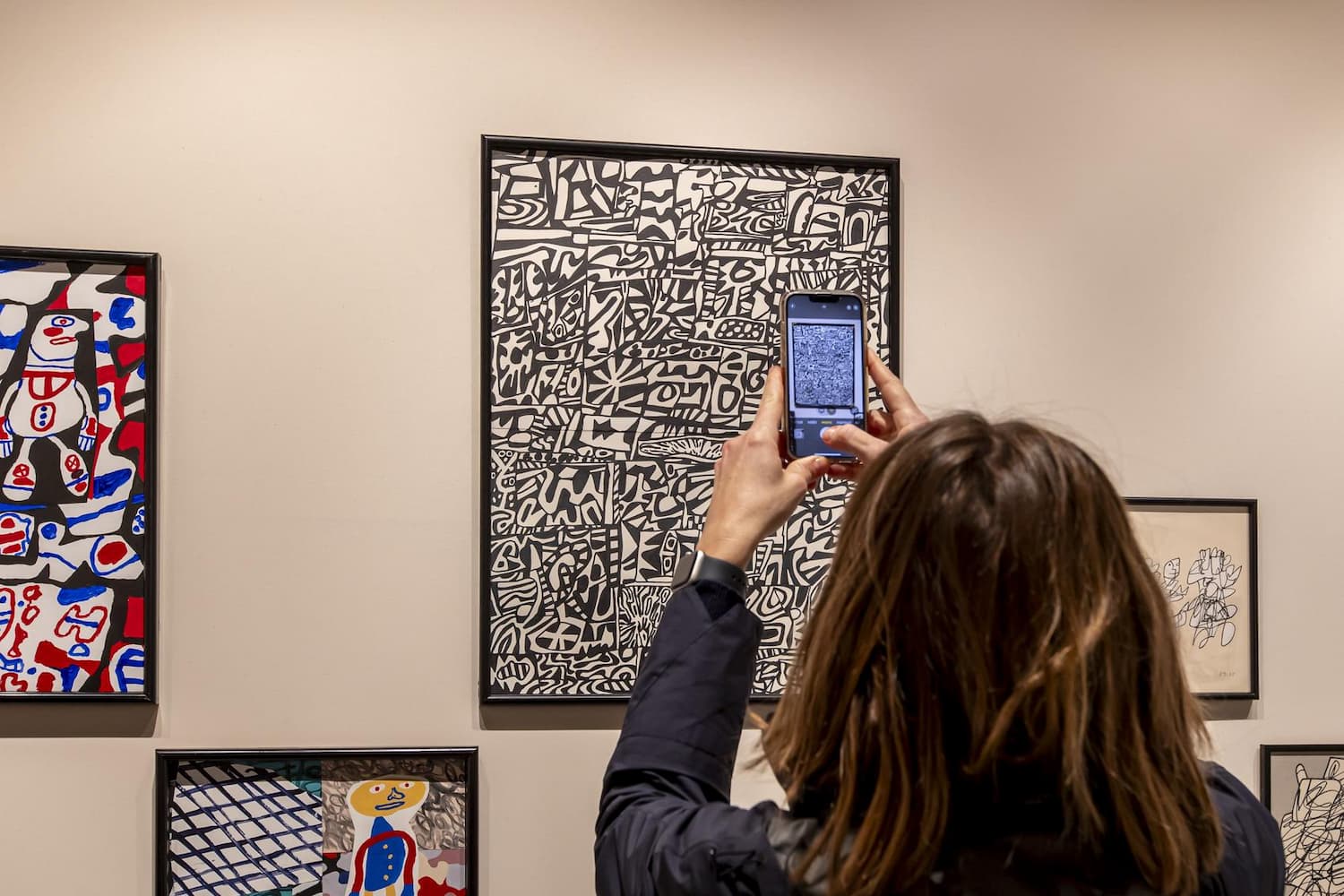 "Jean Dubuffet sur papier" : l'exposition de la Fondation Dubuffet au Salon du dessin